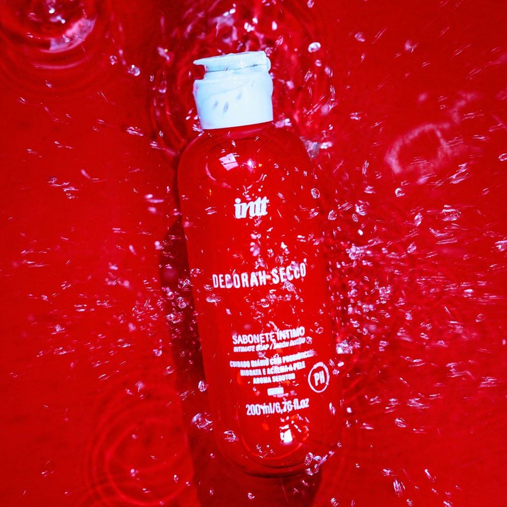 Sabonete Íntimo Cuidado Diário Deborah Secco 200ml / 6.8 fl oz - Intt